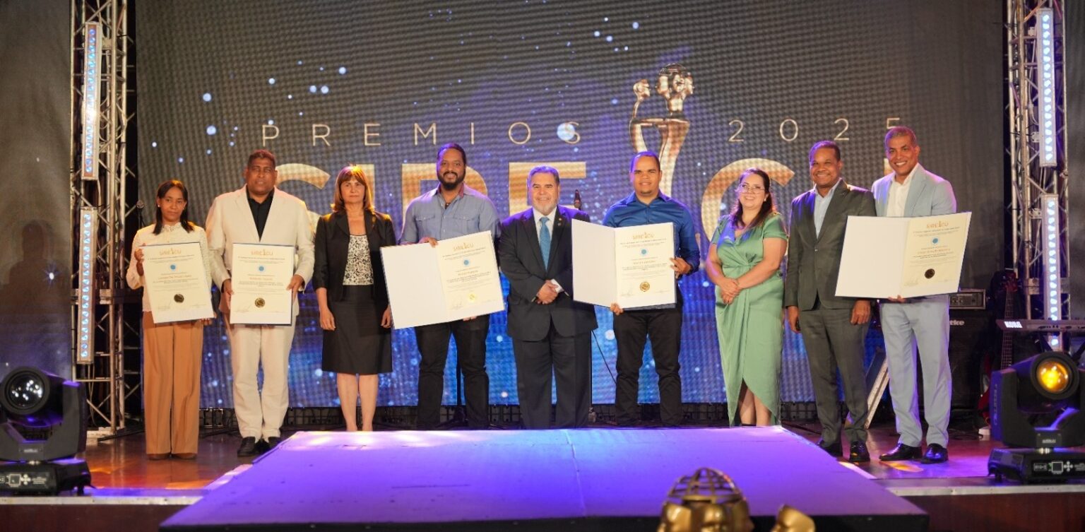 UASD celebra la primera edición de los Premios SIREICU 2025: un hito para la comunicación universitaria regional
