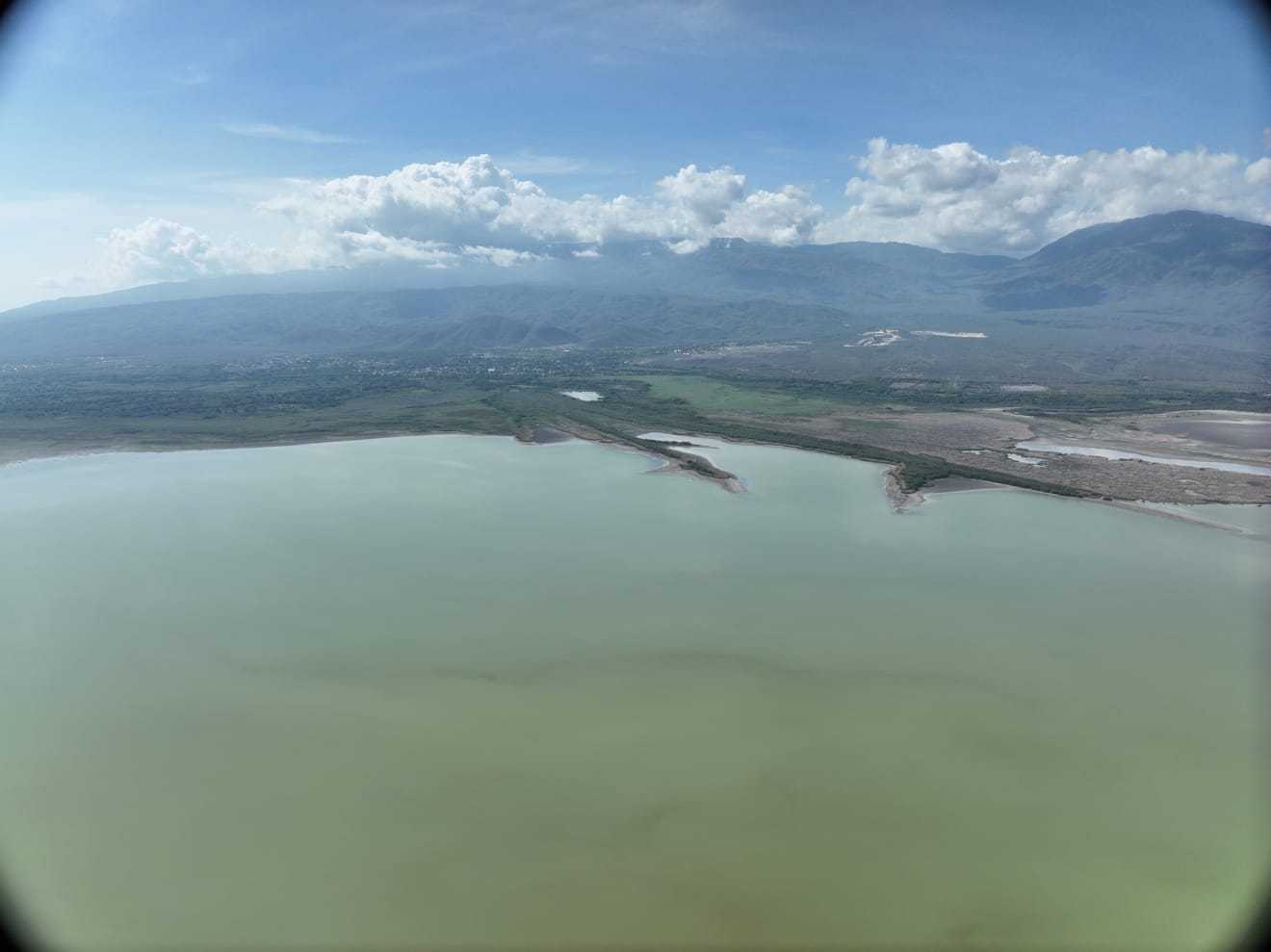 Barahona: Director regional del INDRHI dice aumento registrado Caudal de agua Laguna Rincón, reafirma que la falta de lluvia habría provocado nivel de sequía
