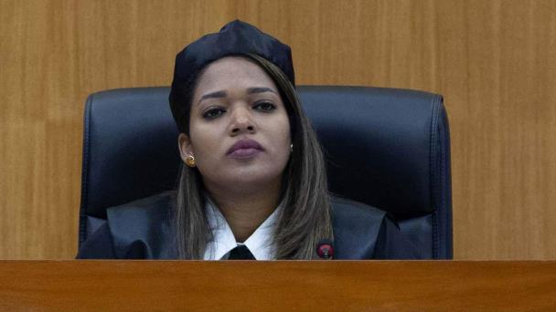 Jueza Altagracia Ramírez exige orden procesal en audiencia del caso Operación Calamar