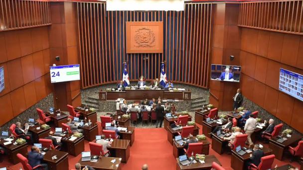 Senado presentará la próxima semana informe sobre reforma laboral; critican estudio paralelo en la Cámara de Diputados