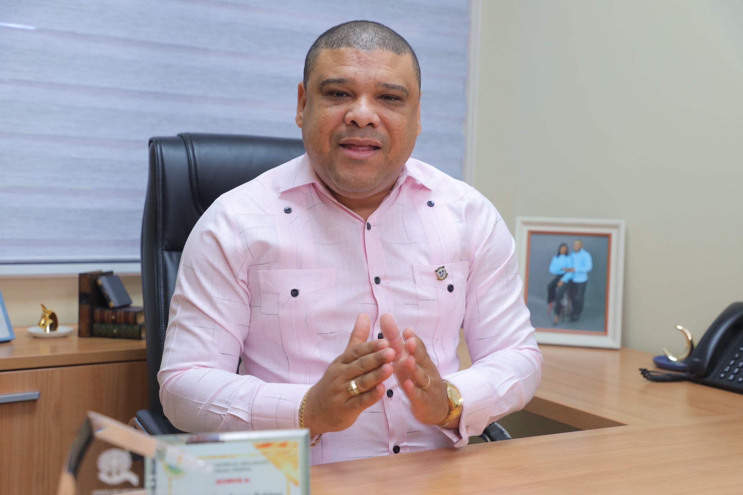 Ramón Raposo llama a diputados a no “inventar” con la cesantía.