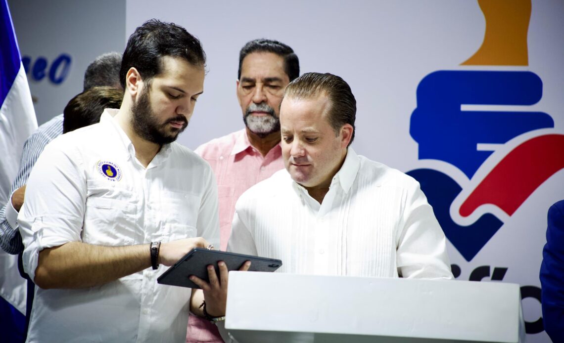 PRM lanza plataforma con inteligencia artificial para modernizar padrón y abrir puertas a nuevos militantes