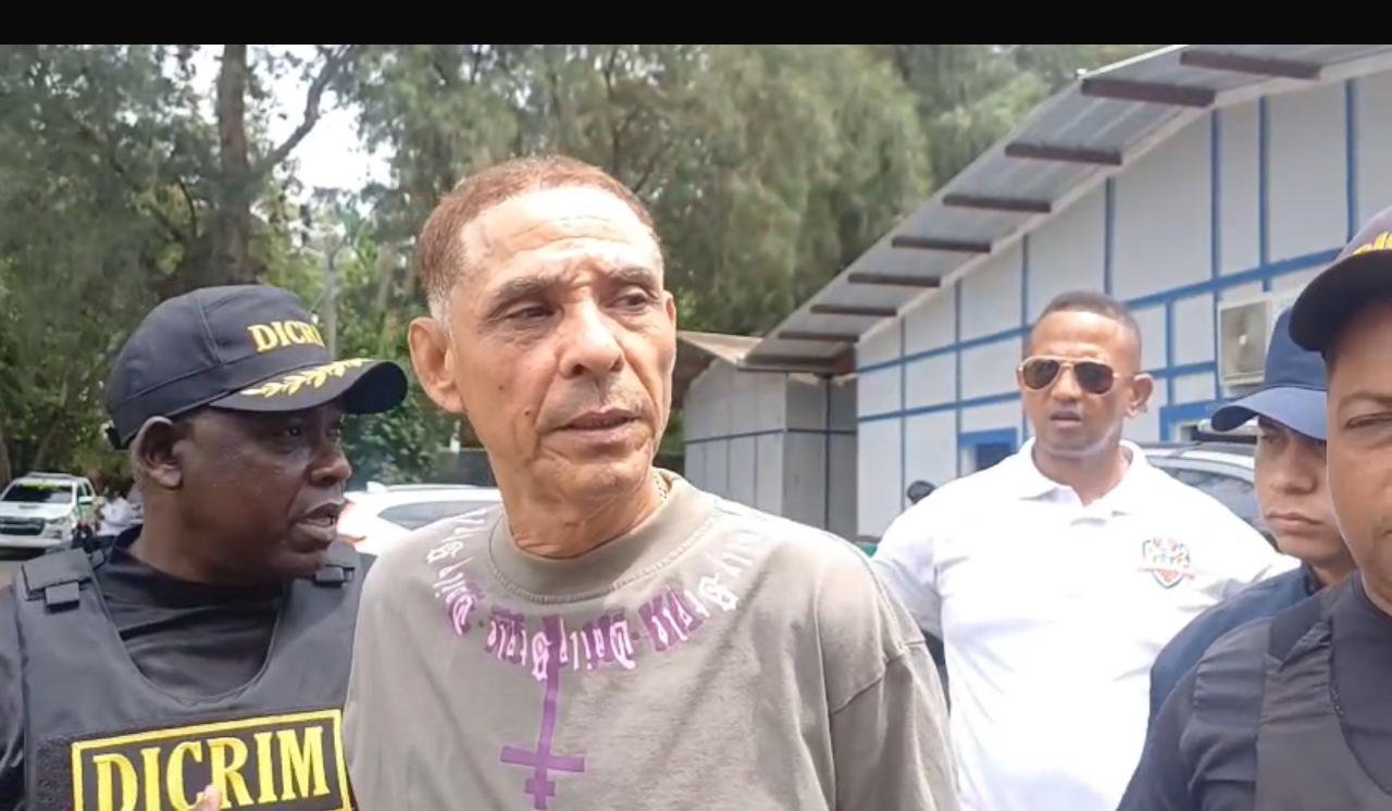 Imponen tres meses de prisión preventiva a “Julio el Mago” por asalto a anciano en Santiago