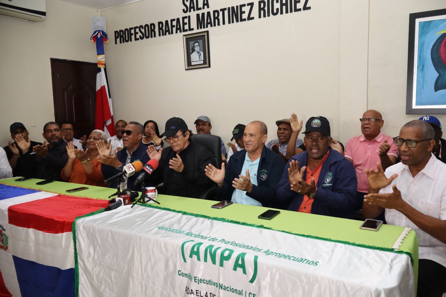 Profesionales agropecuarios anuncian huelga nacional por reivindicaciones laborales