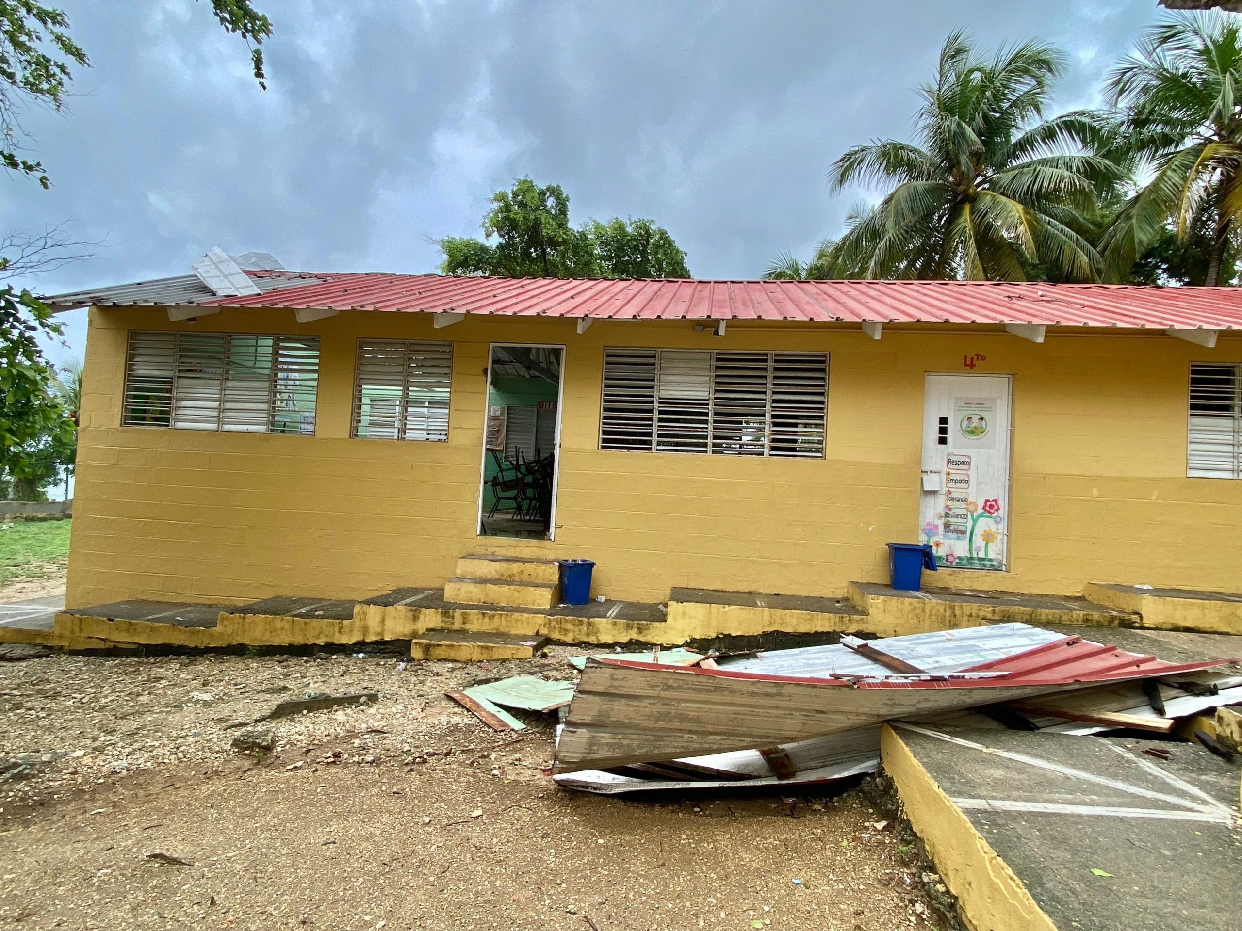 Daños a escuelas por tormenta Melissa fueron mínimos por implementación oportuna de plan Mantenimiento 24/7, asegura Infraestructura Escolar