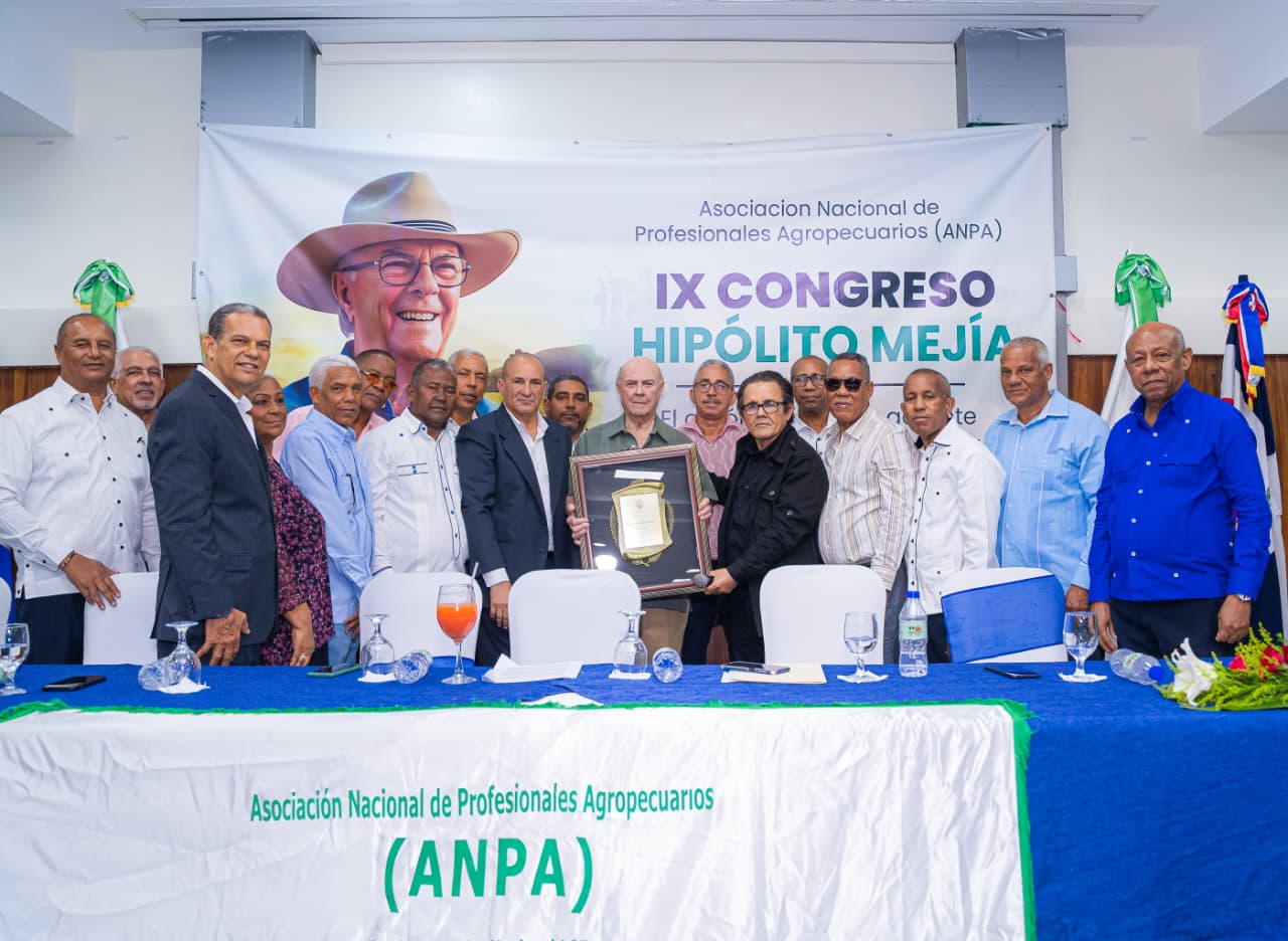 ANPA desarrolla con éxito su IX Congreso, dedicado al Expresidente Hipólito Mejía