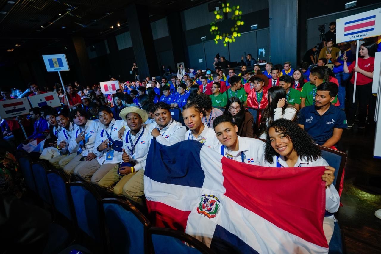 INFOTEP gana dos medallas de bronce en WorldSkills América Santiago 2025 en Chile.