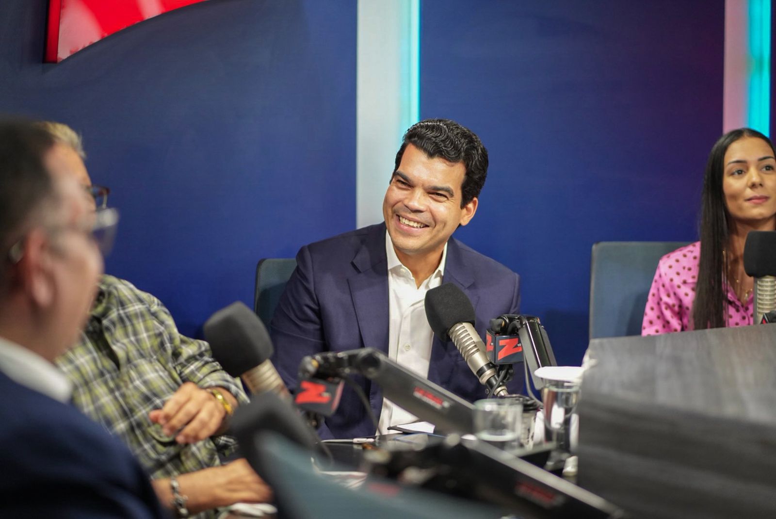 Wellington Arnaud: hoy 2.5 millones de dominicanos más tienen agua potable en sus hogares.