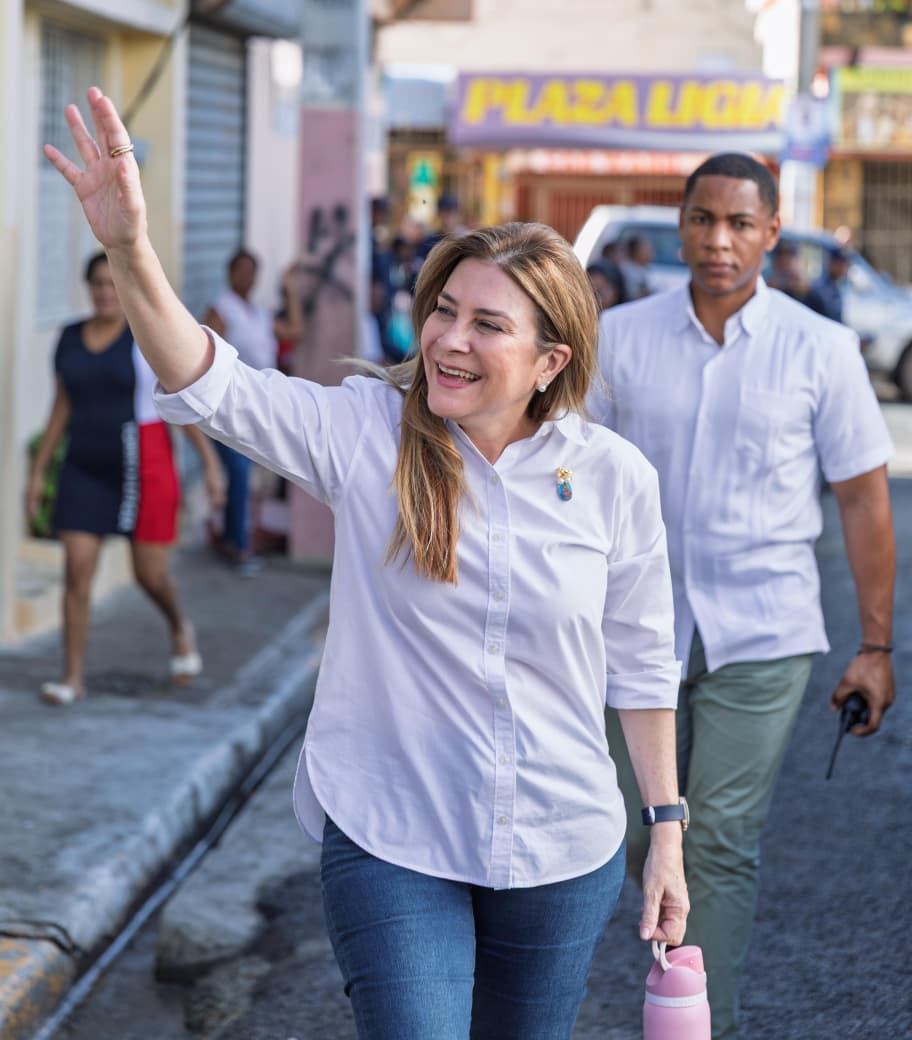 Carolina lleva soluciones a Manganagua con programa La Alcaldía Llega a Ti.