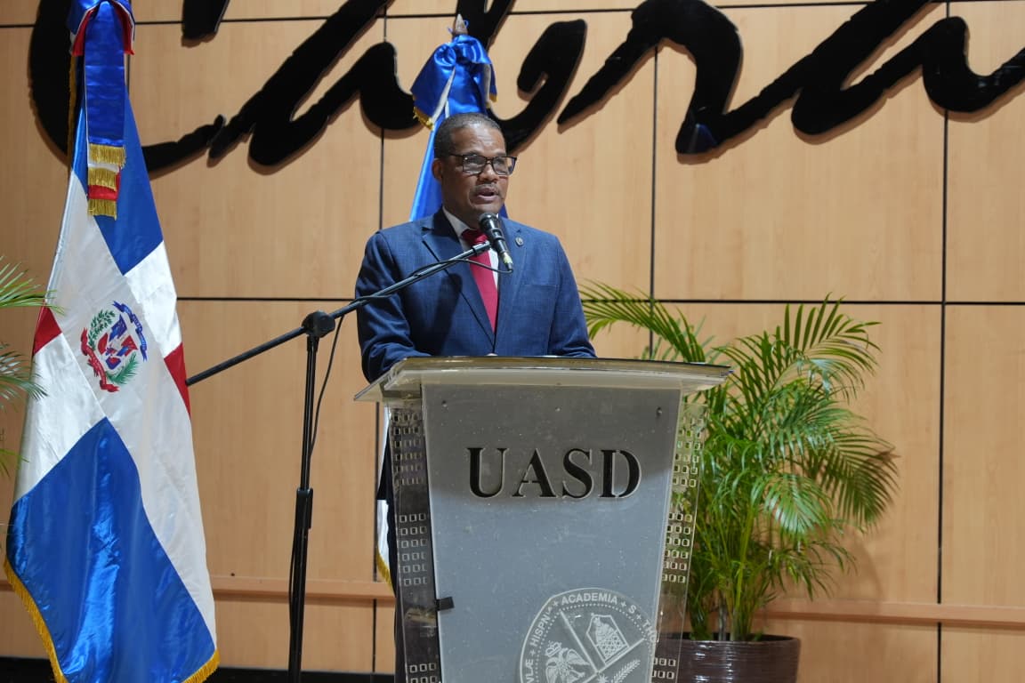 UASD inaugura el IV Congreso Internacional de Investigación, Desarrollo e Innovación.