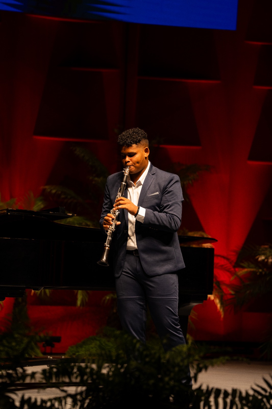 Héctor Almánzar presentará en Bellas Artes recital “Horizontes & Retratos”