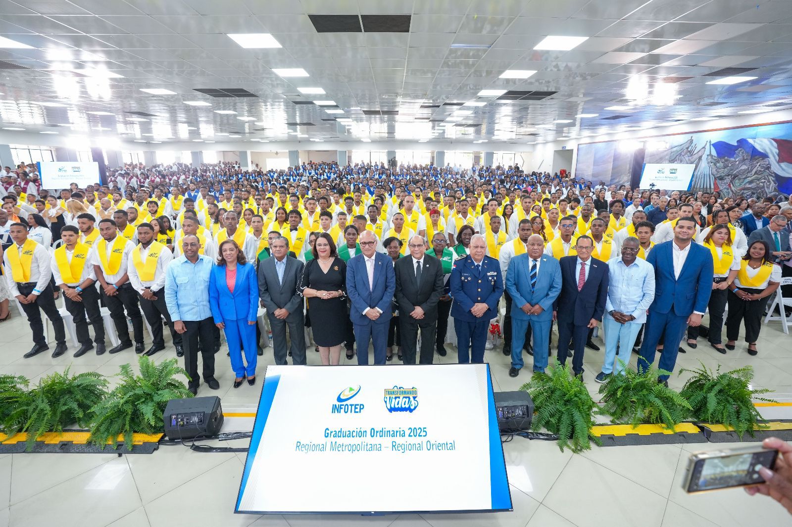 Del Gran Santo Domingo y Monte Plata, INFOTEP incorpora 2,097 nuevos técnicos al mercado laboral, impulsando sectores estratégicos de la economía dominicana.