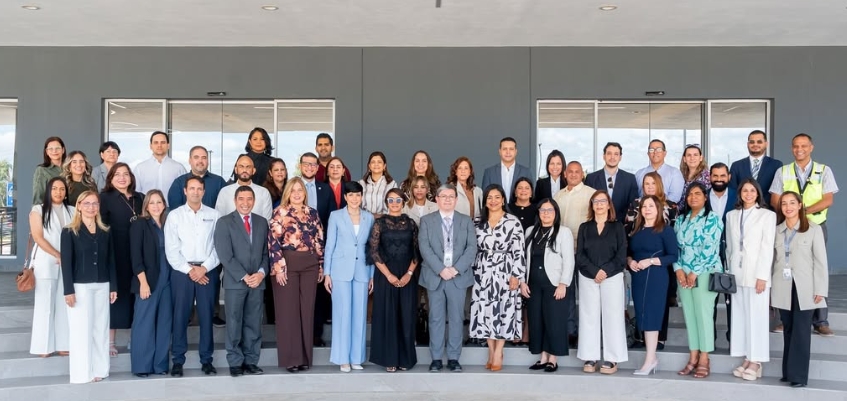 Seguros Reservas fortalece vínculos con el Hospital HEMA en visita institucional