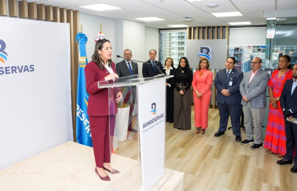 Banreservas impulsará el fortalecimiento de las oficinas en el exterior.