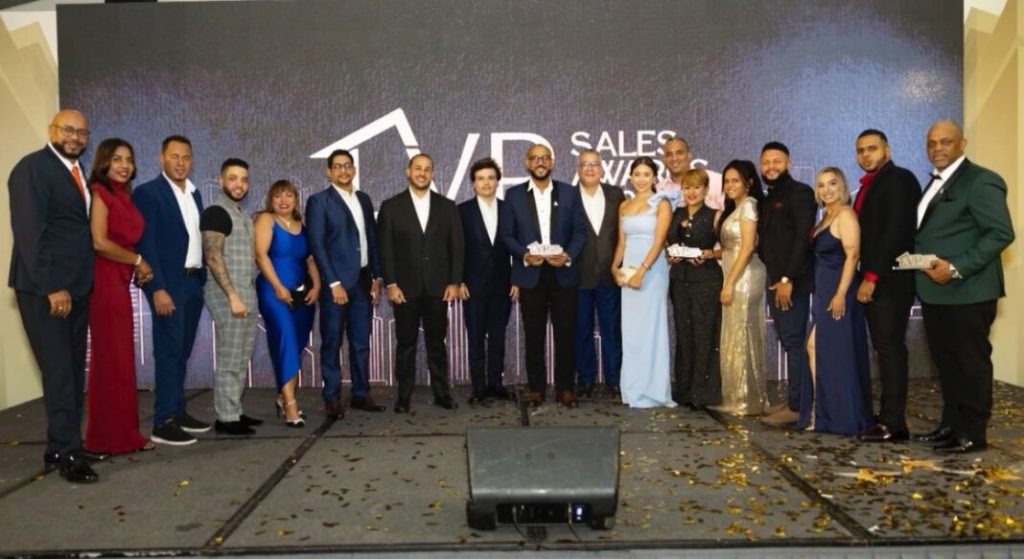 New City RD obtiene el tercer lugar en los Sales Awards 2025 de la constructora LVP.