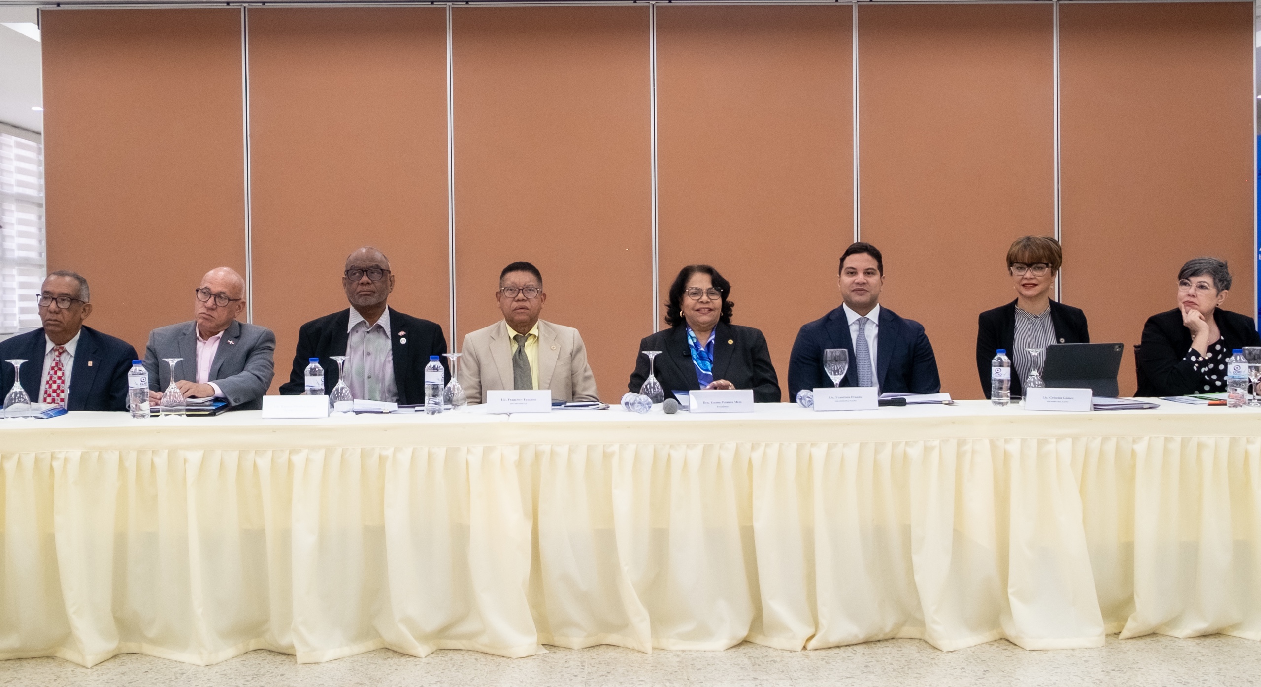 Cámara de Cuentas institucionaliza la Mesa de Control y amplía su composición con nuevas instituciones