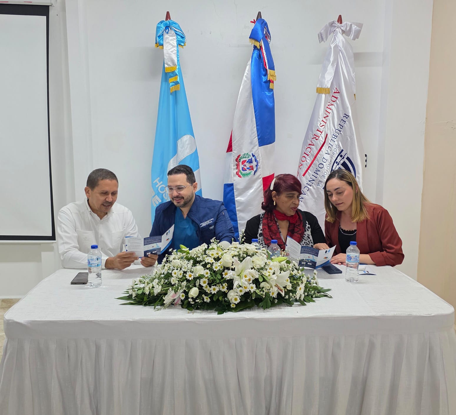 Hospital Padre Billini Lanza la Primera Edición de la Carta Compromiso al Ciudadano