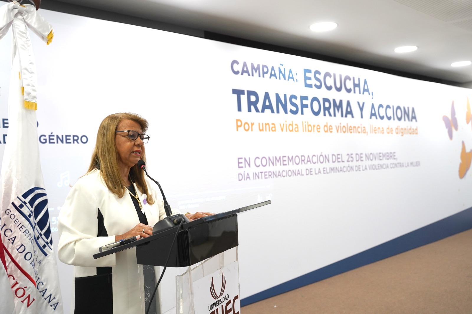 Ministerio de Educación lanza campaña para concienciar sobre la no violencia contra la mujer