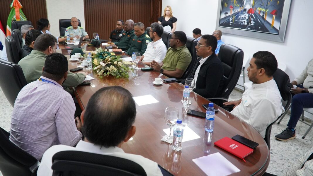 DIGESETT coordina junto al INTRANT, ADN y plazas comerciales acciones para gestionar el tránsito en Black Friday.