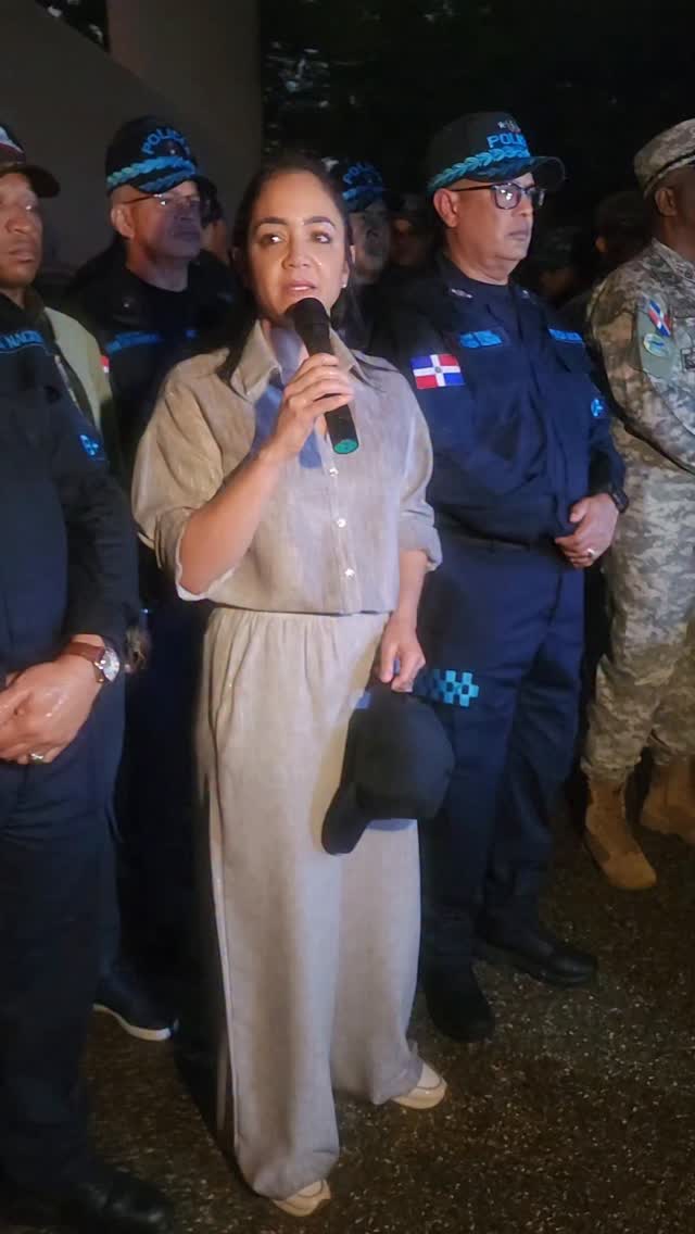 Tropas refuerzan seguridad en Navidad en Santo Domingo