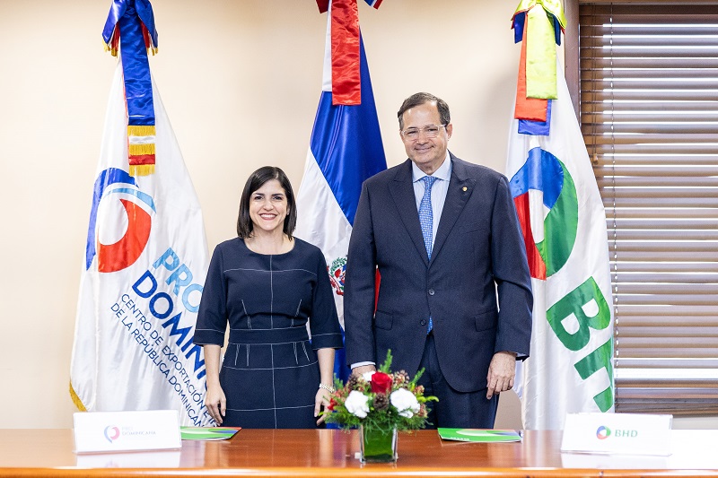 ​Banco BHD y ProDominicana firman acuerdo para impulsar pymes lideradas por mujeres.