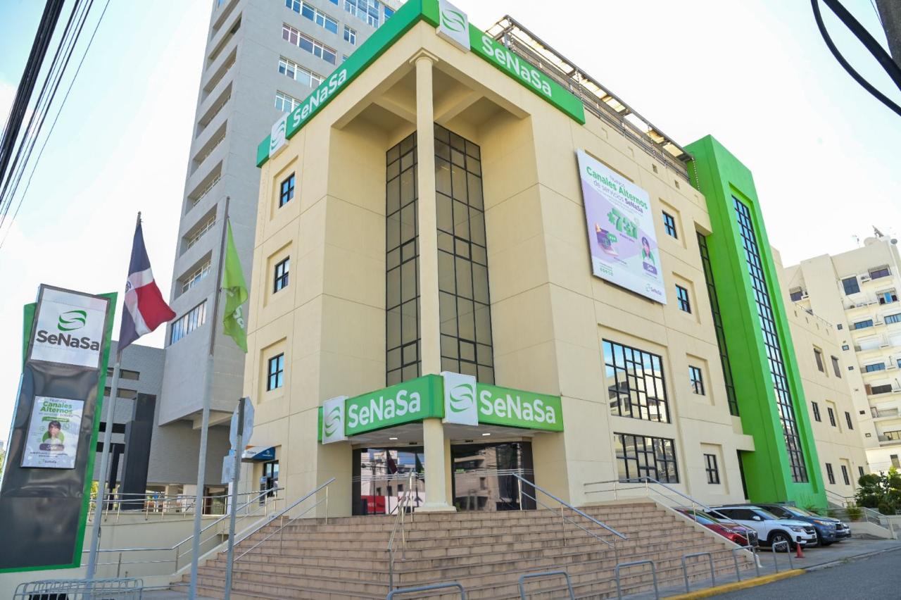 SeNaSa implementa nuevas coberturas según actualización del Plan de Servicios de Salud.