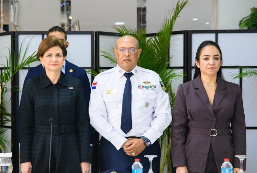 Gobierno asegura que nueva Ley Orgánica de la Policía busca dignificar la carrera policial