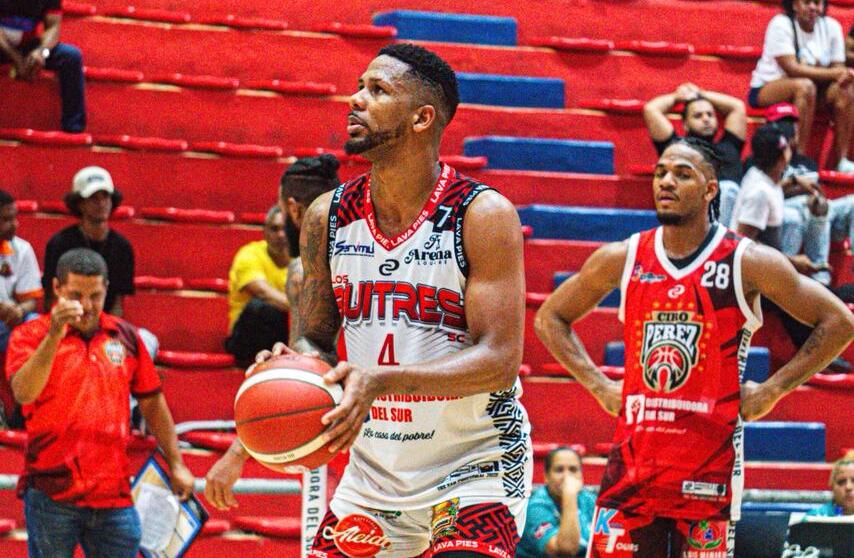 San Cristóbal vive una electrizante jornada de tres juegos en el Torneo Superior 2025.