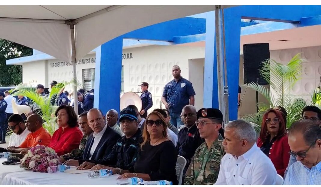 Ponen en marcha operativo “Navidad Garantía de Paz 2.0” para reforzar seguridad en época de la Navidad en Santiago.