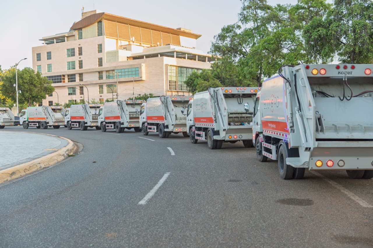 Alcaldía del Distrito Nacional y Unidad Ejecutora ECO5RD inician la “Ruta de la Limpieza Navideña”