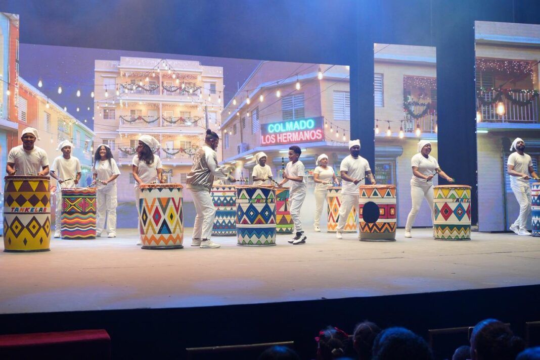 Ministerio de Cultura presenta ‘Fantasía de Navidad’ en el Teatro Nacional.