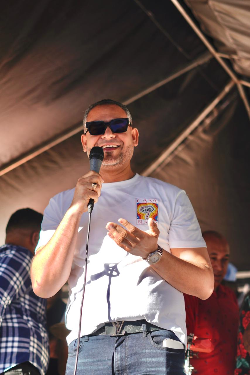 El Diputado Ariel Marte celebra su Tradicional Gran Fiesta de Navidad con premios y música en vivo.