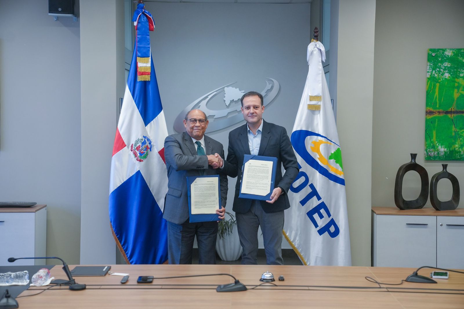 INFOTEP y ONNERA Group acuerdan impulsar formación técnica en lavandería y mantenimiento hotelero