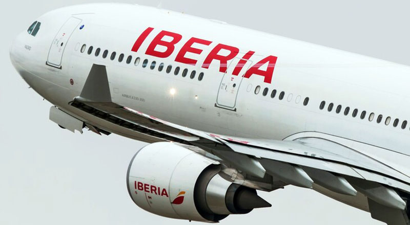 Iberia y Mitur acuerdan aumentar vuelos hacia RD en 2026