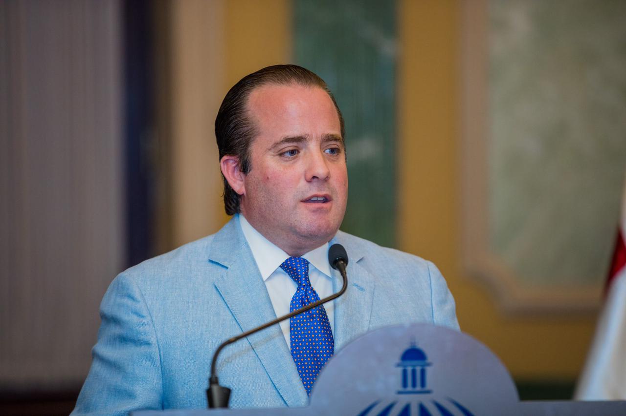 Paliza anuncia que “vendrán otros cambios” en el gabinete de Abinader