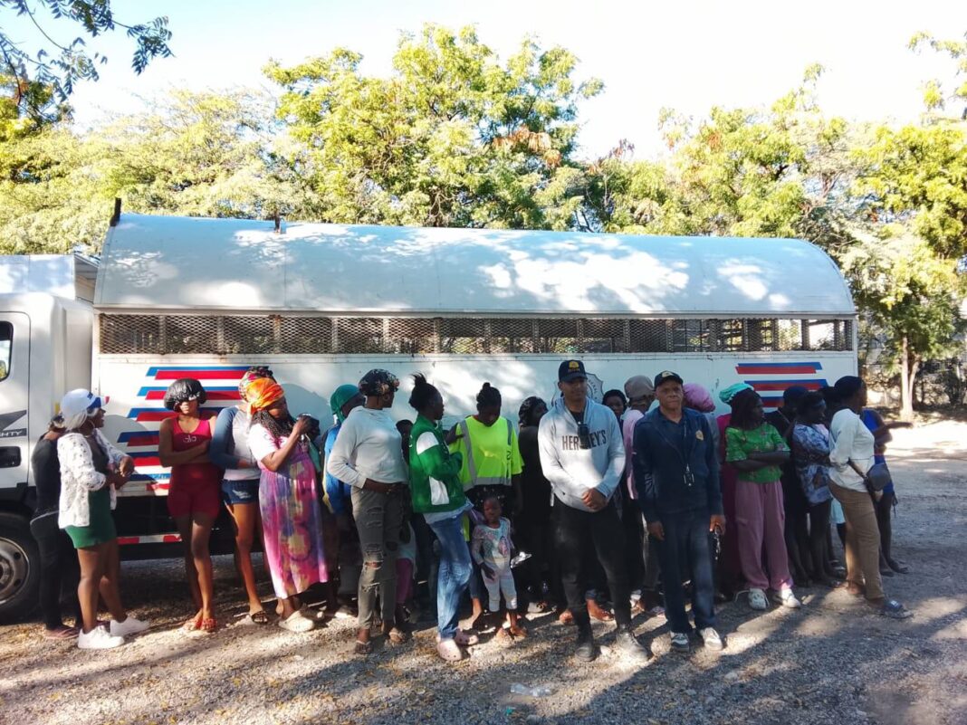 Ejército intensifica operativos y detiene 93 nacionales haitianos en Independencia