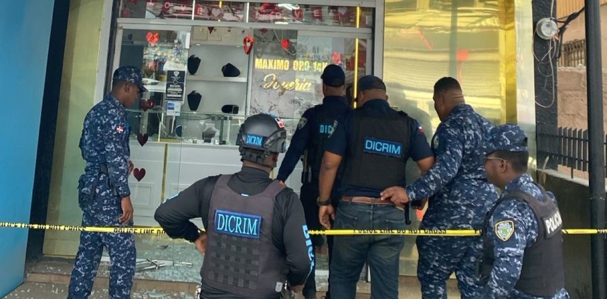 Asalto a joyería en San Pedro de Macorís bajo investigación policial