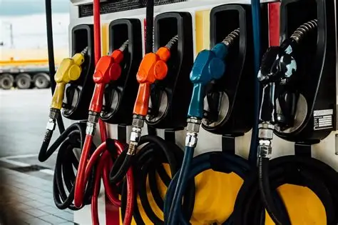 Gobierno congela precios de combustibles con subsidio de RD$213.7 millones