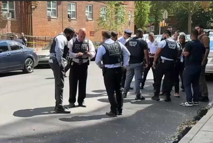 NYPD despliega operativo en el Bronx tras tiroteo en estación 171 de Grand Concourse