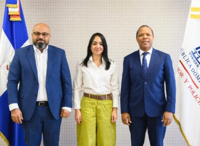 Autoridades y Asociación de Movilidad Eléctrica avanzan en regulación de patinetas eléctricas