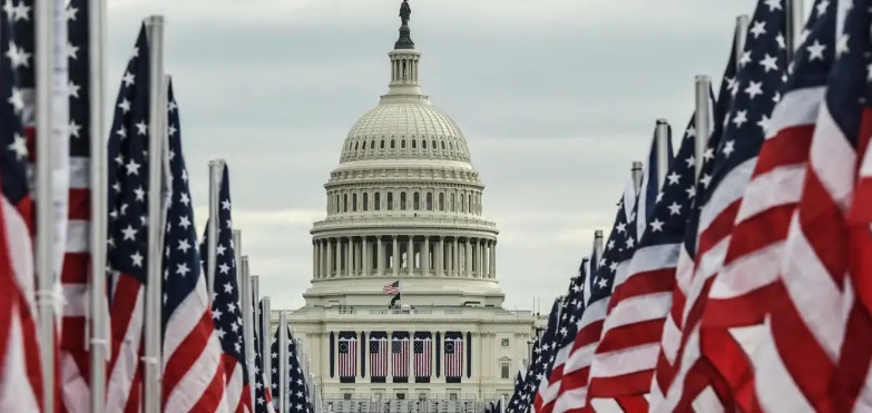 Congreso de EE.UU. aprueba ley histórica de vivienda