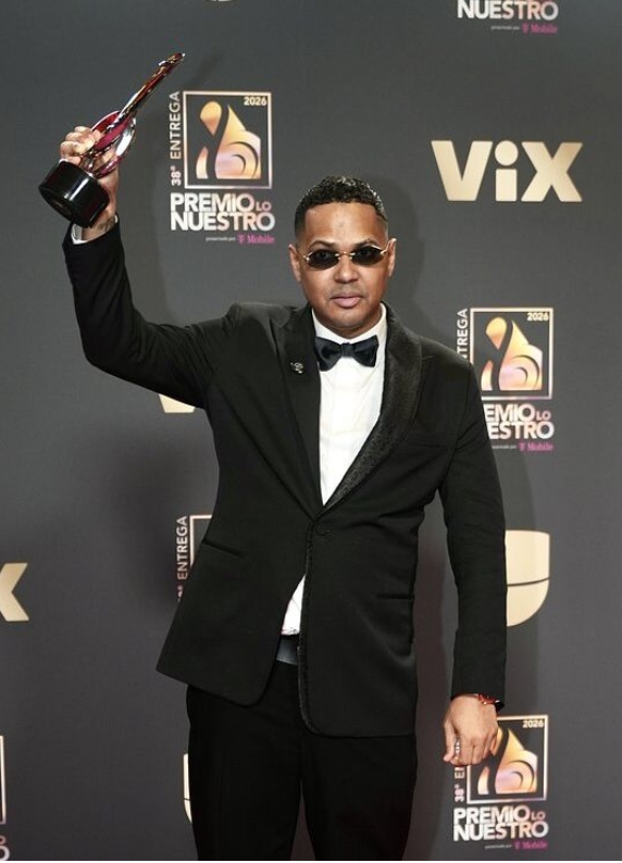 Alofoke Music celebra su primer Premio Lo Nuestro y presenta “Súbelo” junto a Sony Music CAC