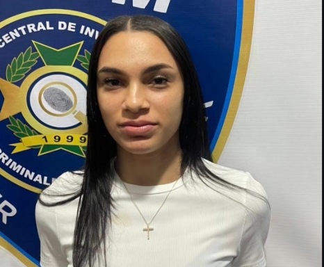 Arrestan a joven vinculada a la cuenta «SFM Chisme» por presunta extorsión