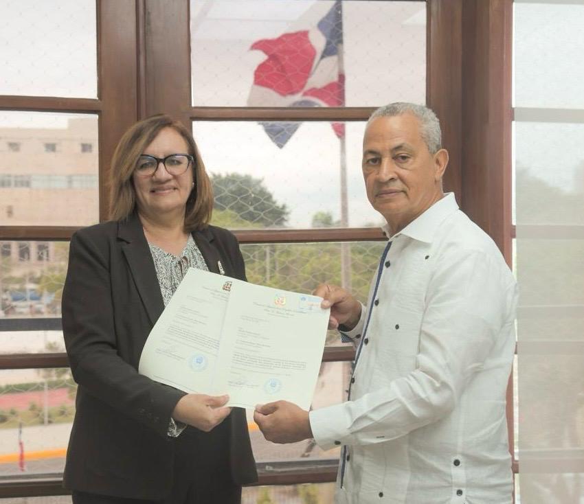 Diputado Pedro Martínez somete dos resoluciones para revisar contrato de la mina de Pueblo Viejo y crear reserva estratégica de oro