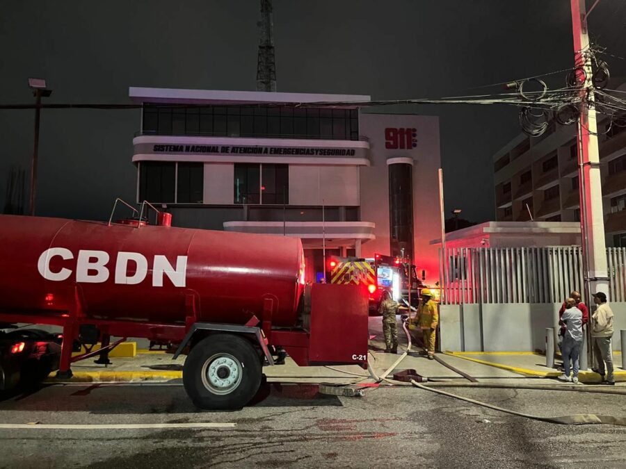 Conato de incendio obliga evacuación de sede del Sistema 9-1-1 en Santo Domingo