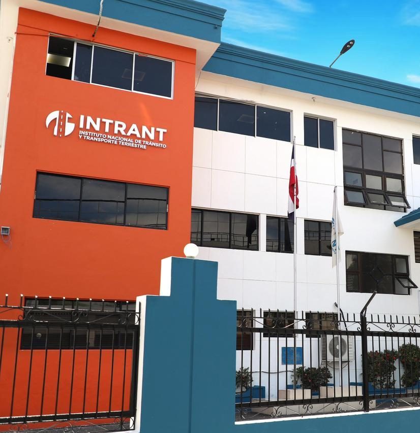 INTRANT reforzará cumplimiento de normas, controles y sanciones para patinetas eléctricas en espacios públicos