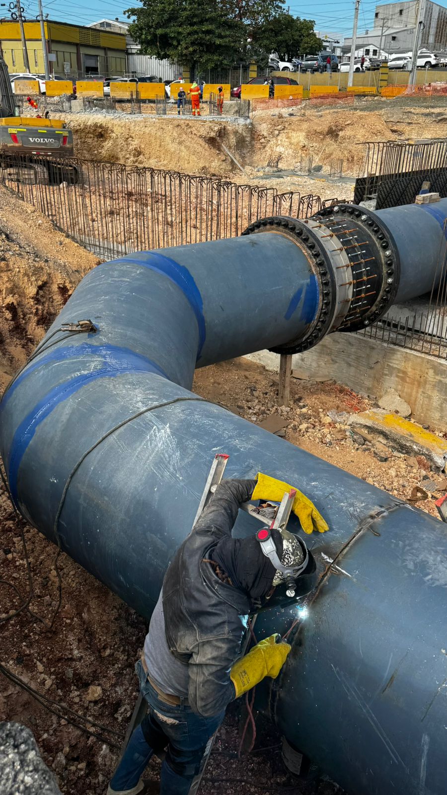 CAASD finaliza labores técnicas en redes agua por construcción paso a desnivel en Plaza de la Bandera