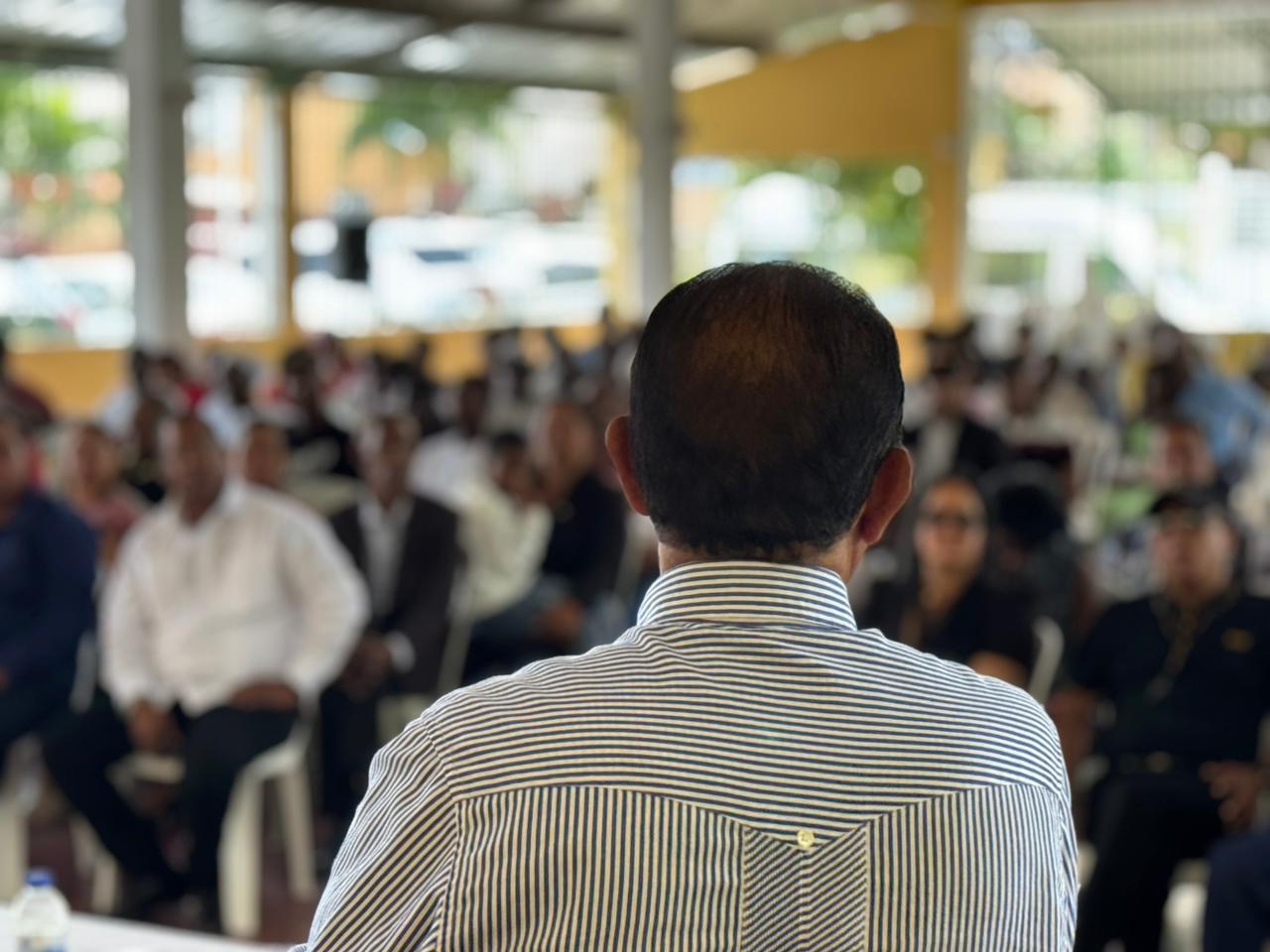 "Primero la Gente celebra asamblea provincial en La Romana con Antonio Marte al frente