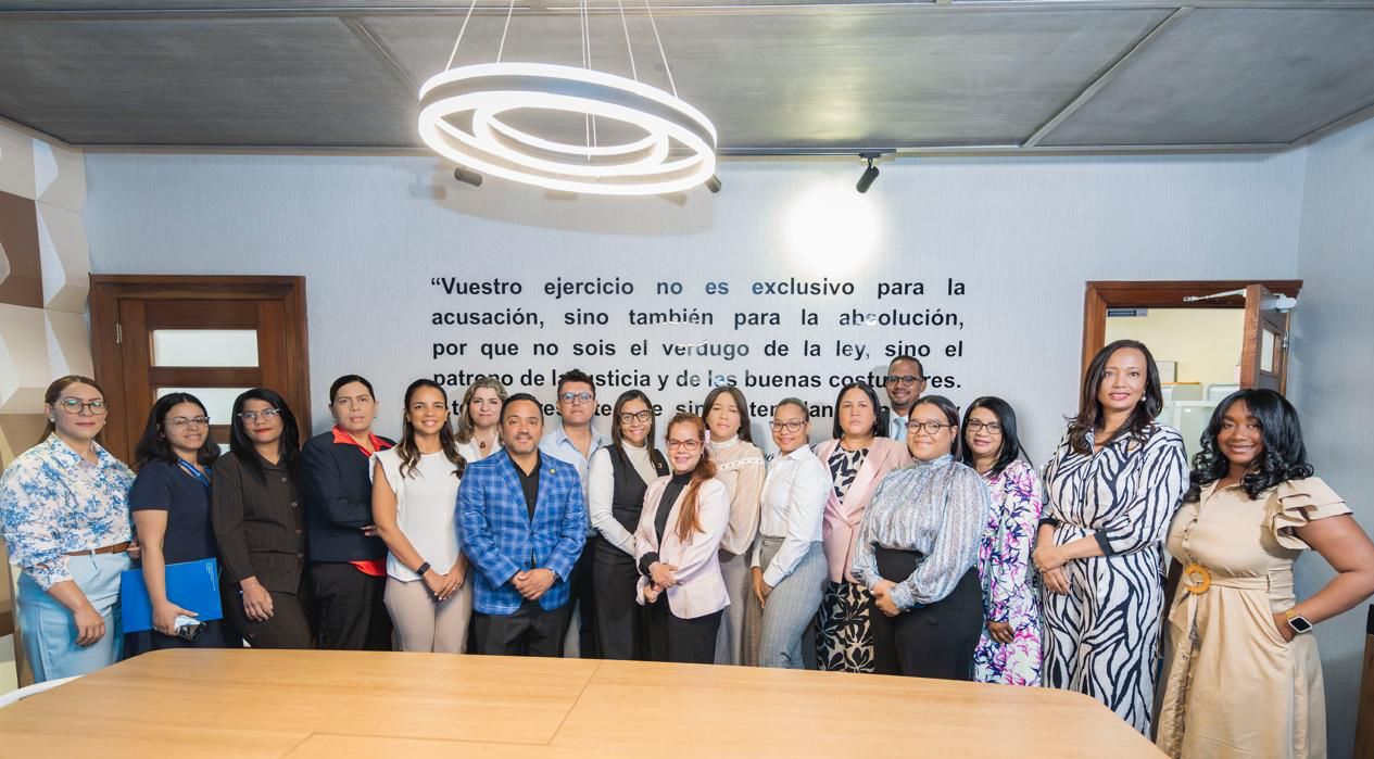 RIVLAS fortalece capacidades del Ministerio Público en detección de comercio ilícito de bebidas alcohólicas