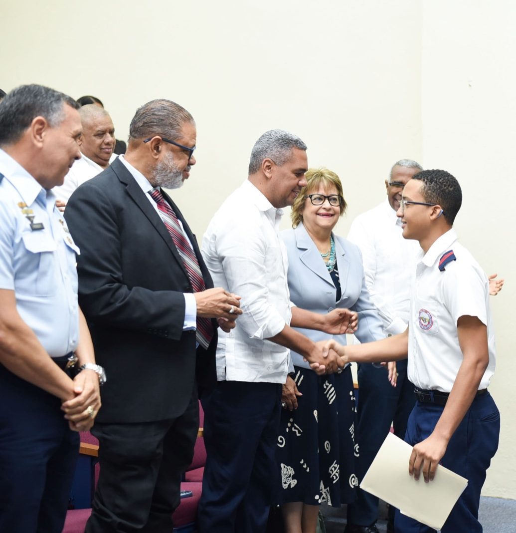 INPOSDOM y Unión Postal Universal abren convocatoria nacional para el Concurso Juvenil de Composiciones Epistolares 2026